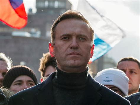  Navalny Poisoning Incident Highlights Russia's Perilous Political Landscape and the Resilience of Dissent